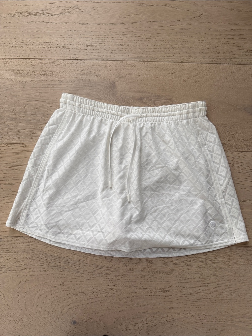 lululemon athletica White Diamond-Texture Mini Skirt
